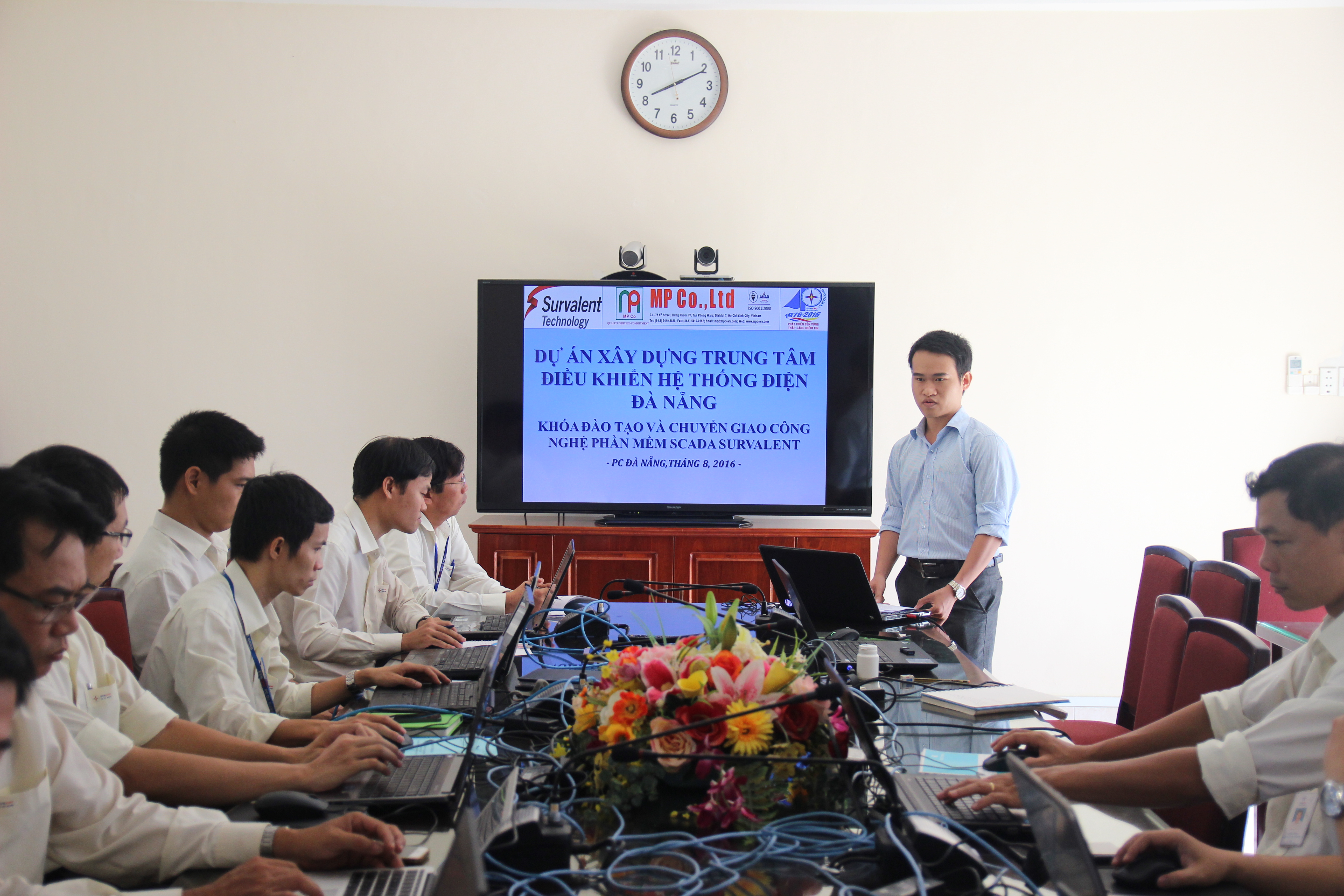 The Implementation of Building Control Center at Da Nang Power Company