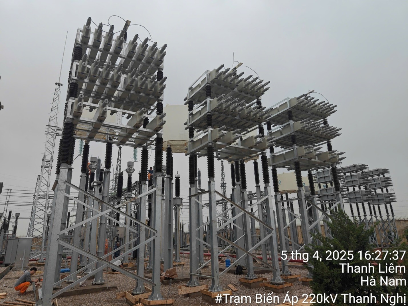 Đóng Điện Giàn Tụ Bù 110KV, 50MVAR Tại Trạm Biến Áp 220KV Thanh Nghị